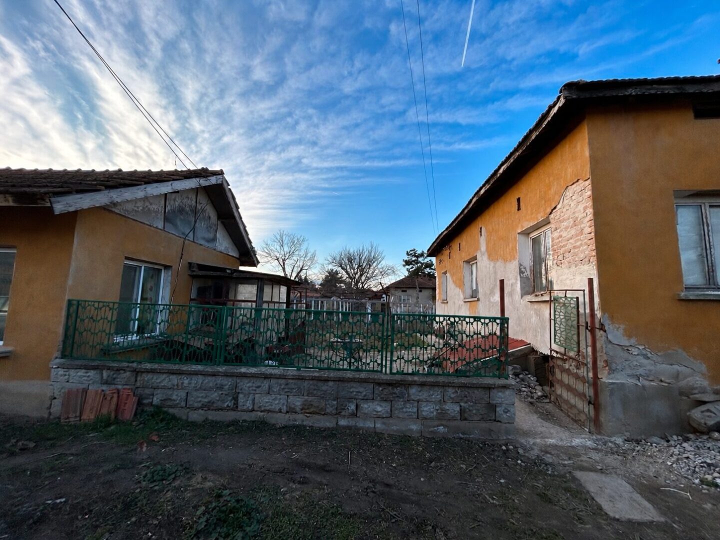 Super günstiges Sanierungsbedürftiges Haus in Debovo – Bulgarien