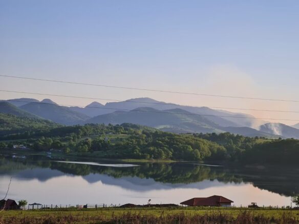 90783009 6134 49d9 972e 1651e28b799f converted