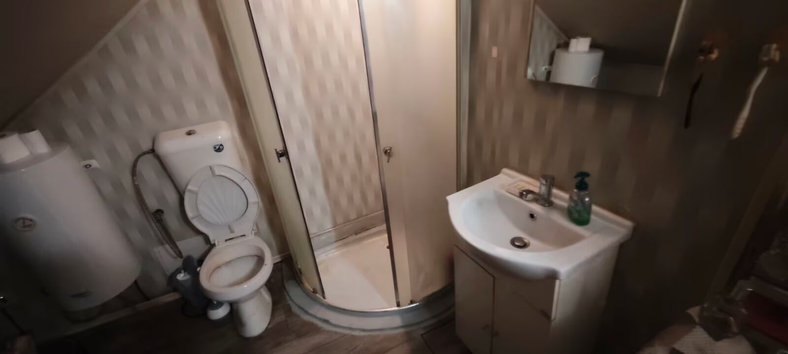 1170