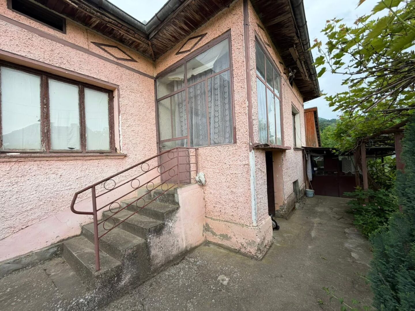Authentisches Landhaus mit viel Platz in Dragash – Bulgarien