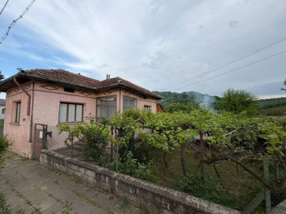 Authentisches Landhaus mit viel Platz in Dragash Bulgarien